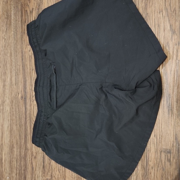 Nike shorts with skirt look - Picture 4 of 4